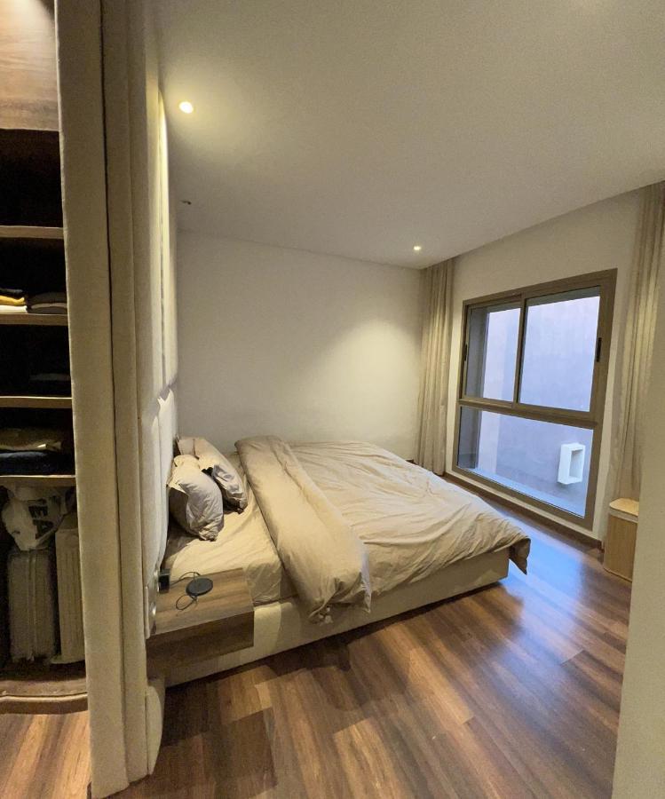 Superbe Appartement, Vue Sur Golf, Piscine Et Atlas マラケシュ エクステリア 写真